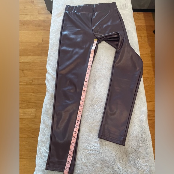 ALYA Evan Leggings - Picture 6 of 9